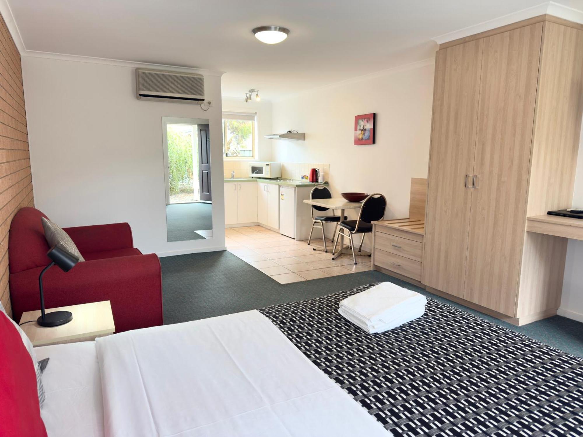 Beachcomber Motel & Apartments Apollo Bay Dış mekan fotoğraf
