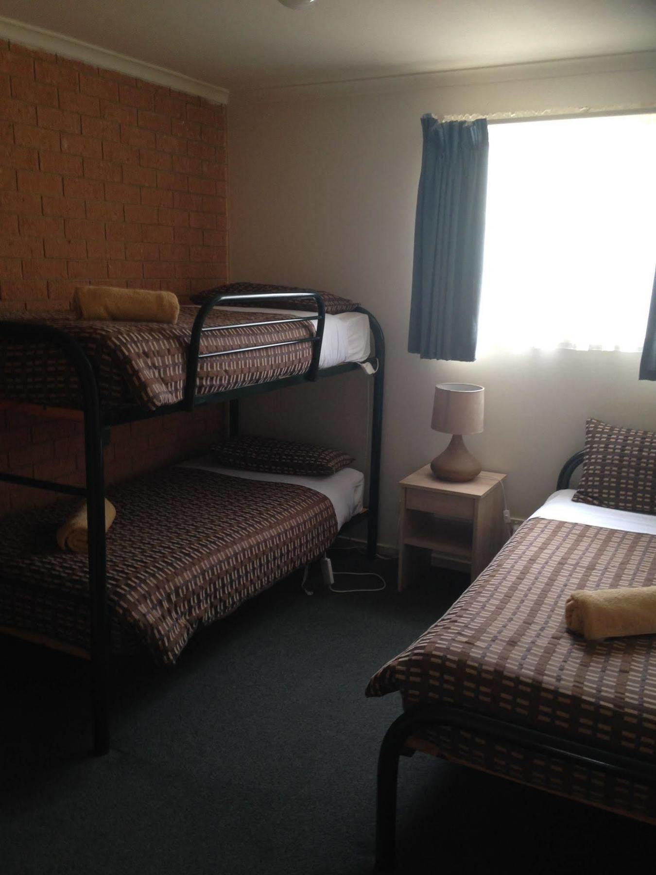 Beachcomber Motel & Apartments Apollo Bay Dış mekan fotoğraf